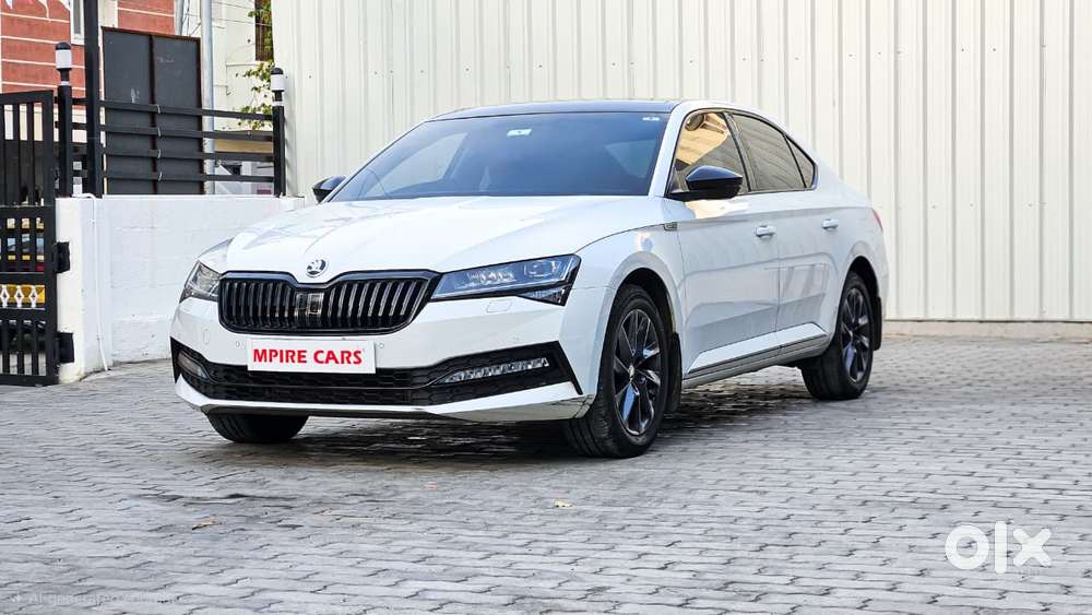 Skoda Superb 2.0 Sportline Tsi At, 2021, Petrol
