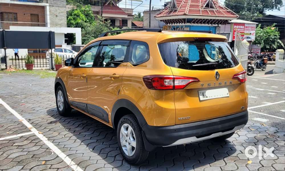 Renault Triber Rxz, 2020, Petrol