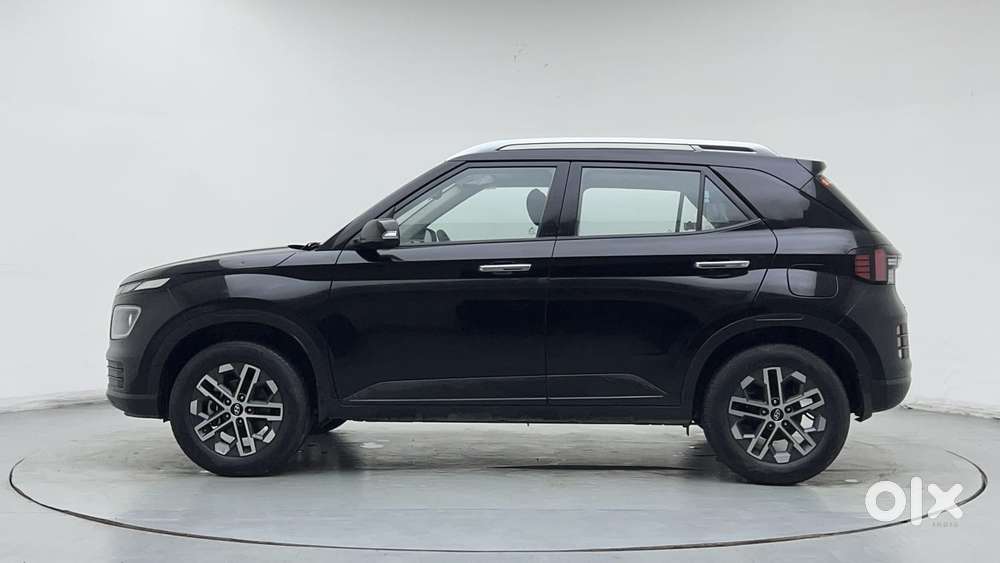 Hyundai Venue 1.0 Sx (o) Turbo Dct, 2023, Petrol