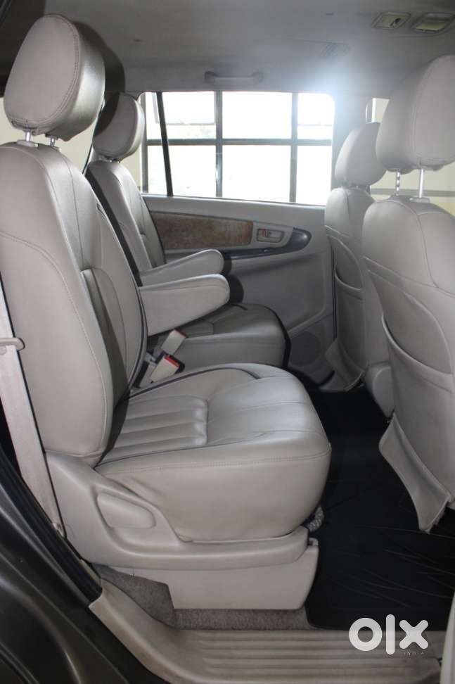 Toyota Innova 2.5 G (diesel) 7 Seater, 2012, Diesel