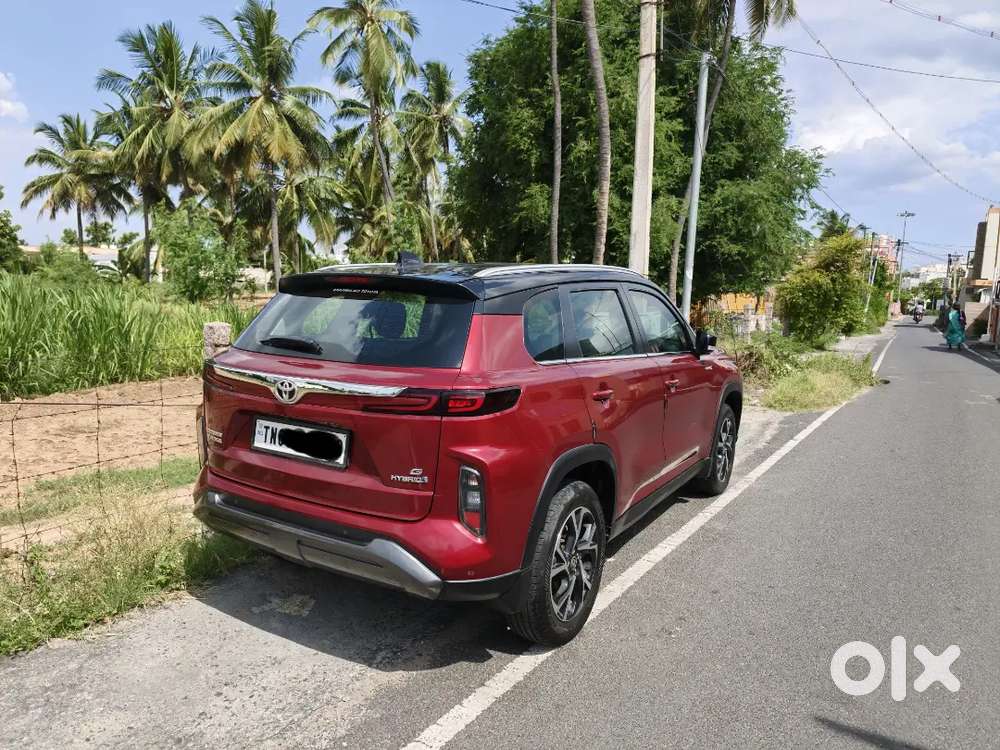 Toyota Urban Cruiser 2023 Hybrid First Owner