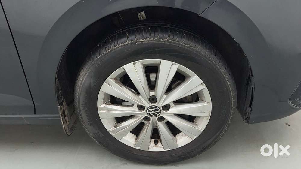 Volkswagen Virtus Highline Plus 1.0 Tsi At, 2024, Petrol