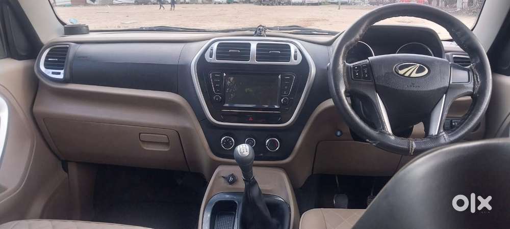 Mahindra Tuv 300 T10, 2018, Diesel