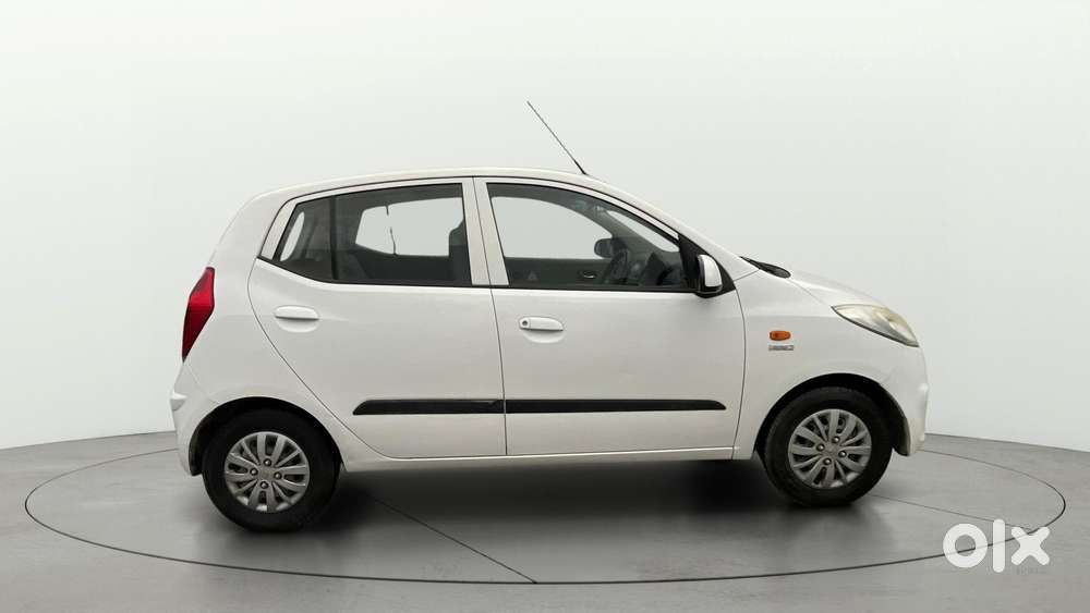 Hyundai I10 Sportz 1.1l, 2015, Petrol