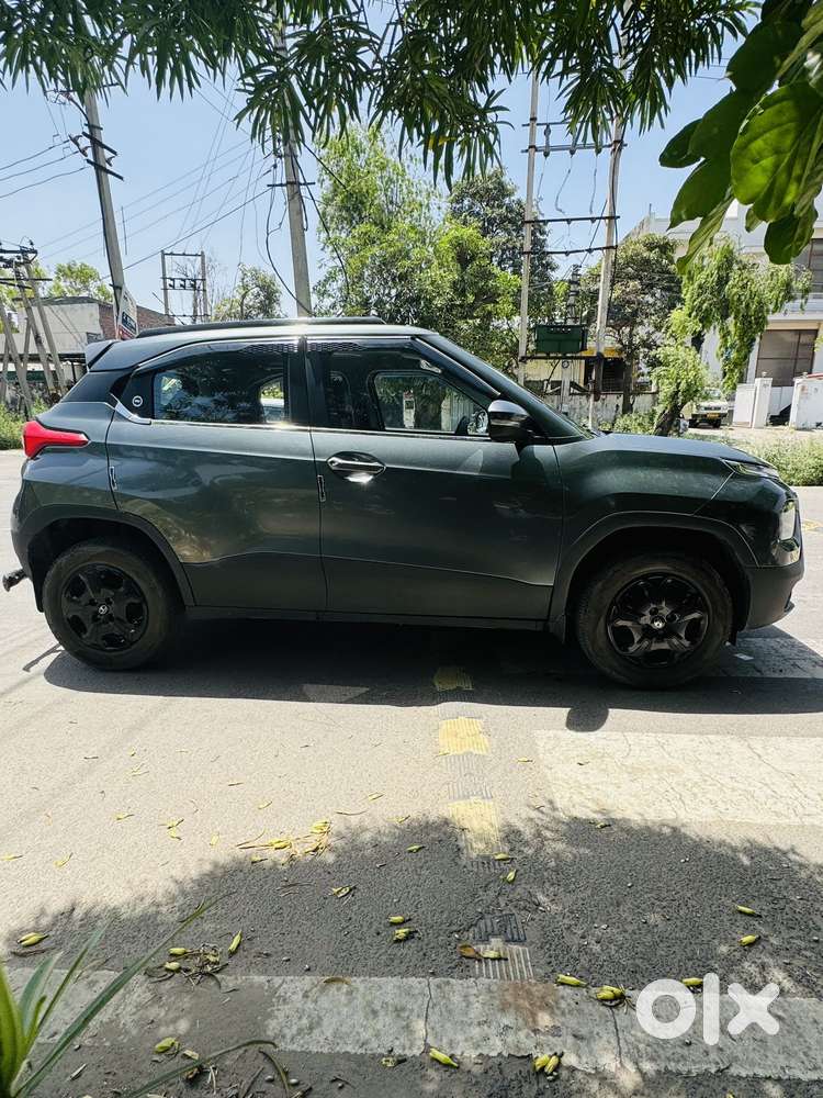 Tata Punch Accomplished, 2024, Petrol