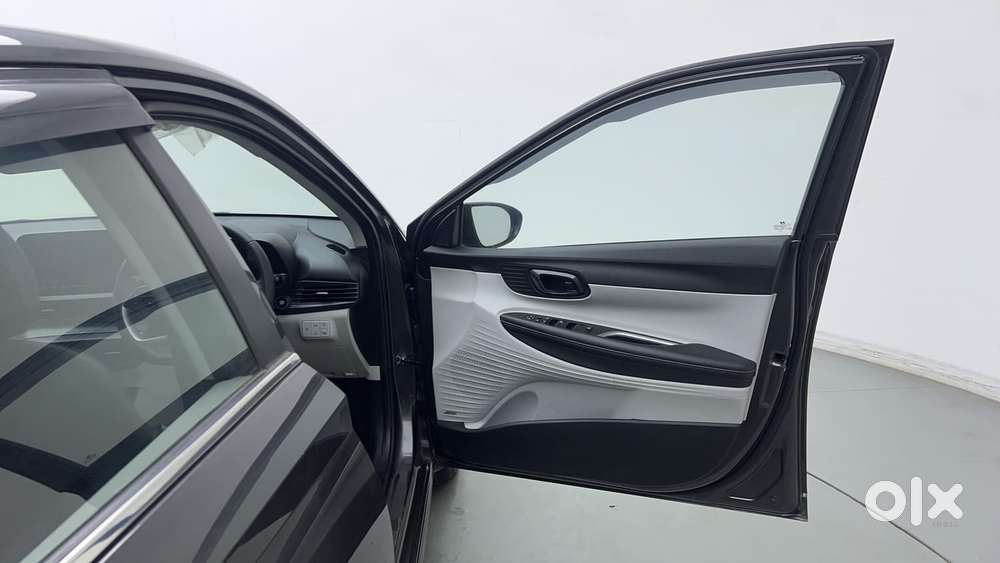 Hyundai New I20 1.2 Asta (o) Ivt, 2025, Petrol