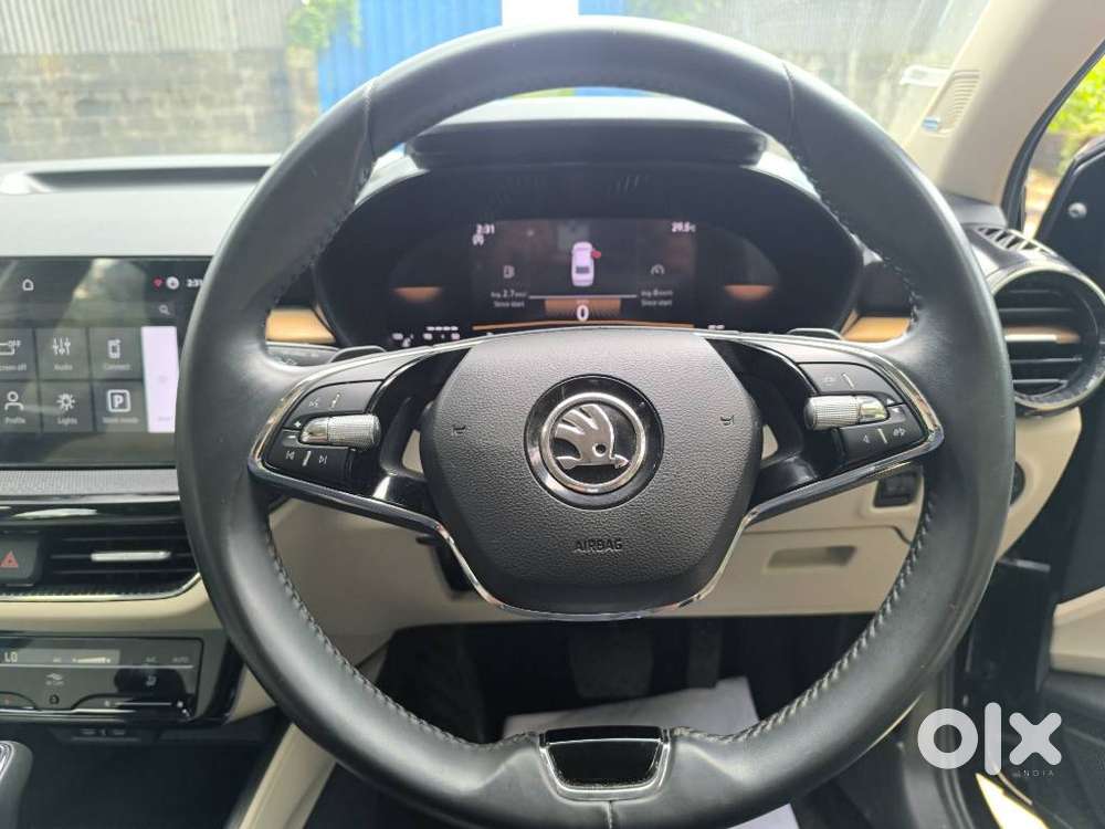 Skoda Slavia, 2025, Petrol