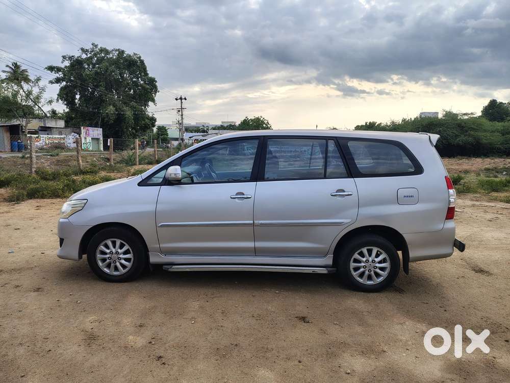 Toyota Innova 2.5 V 7 Str, 2012, Diesel