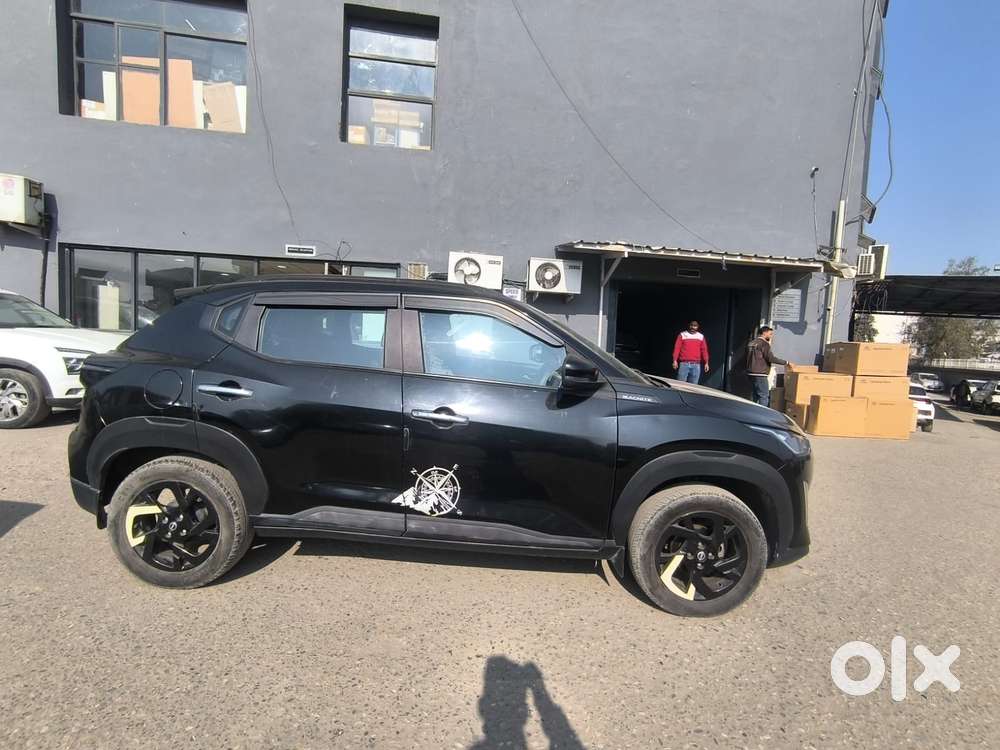 Nissan Magnite 1.0 Xv, 2023, Petrol
