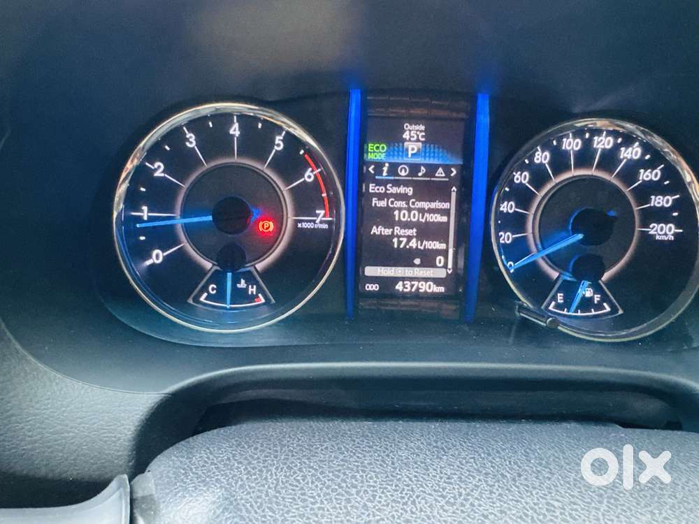 Toyota Fortuner 2.7 2wd At, 2019, Petrol