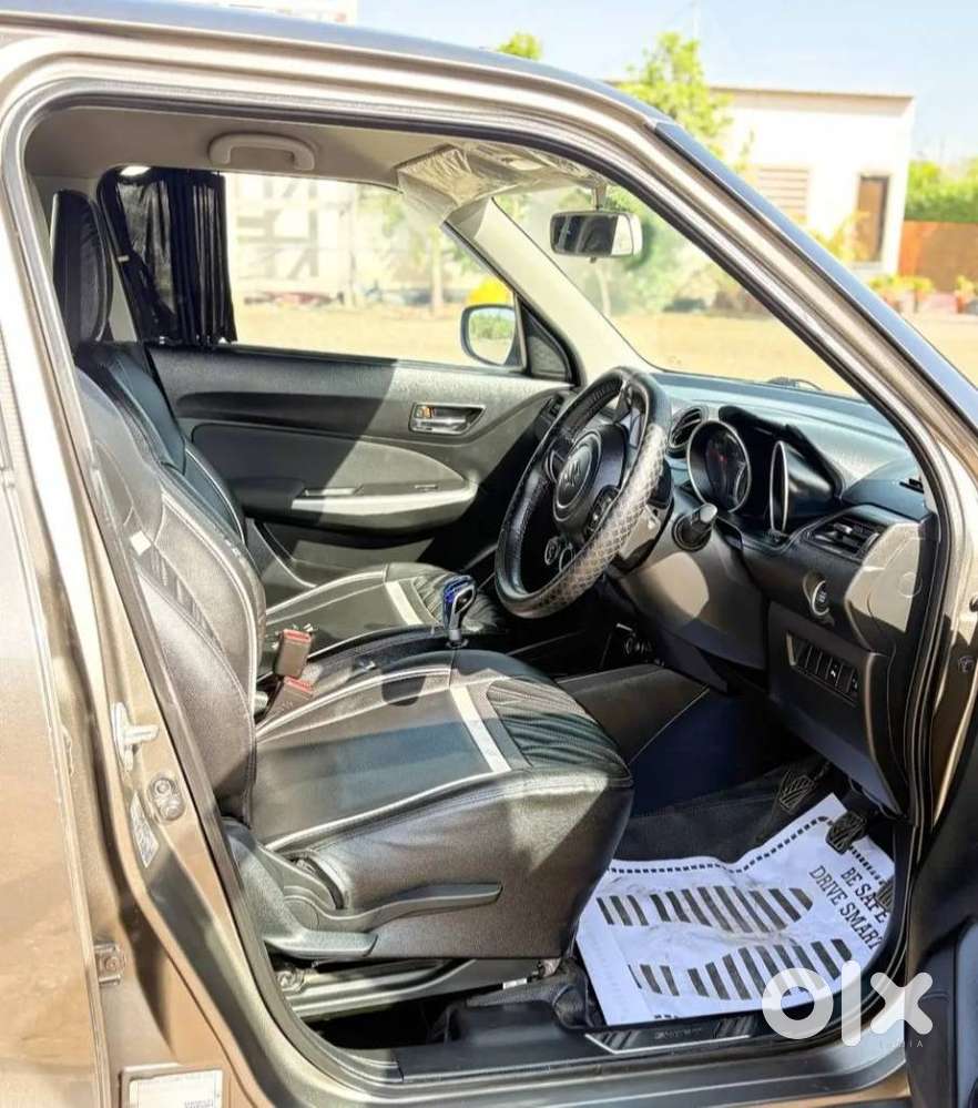 Maruti Suzuki Swift Vxi + Manual, 2022, Petrol