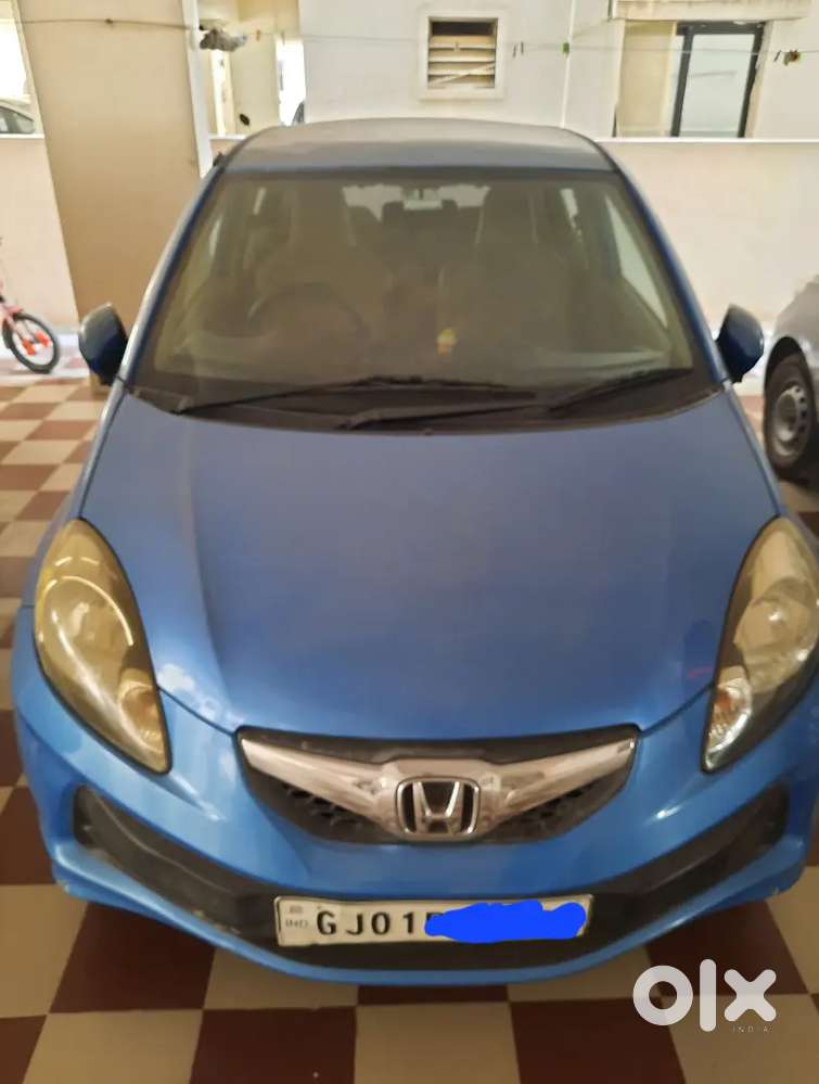 Honda Brio 2012 Petrol Well Maintained