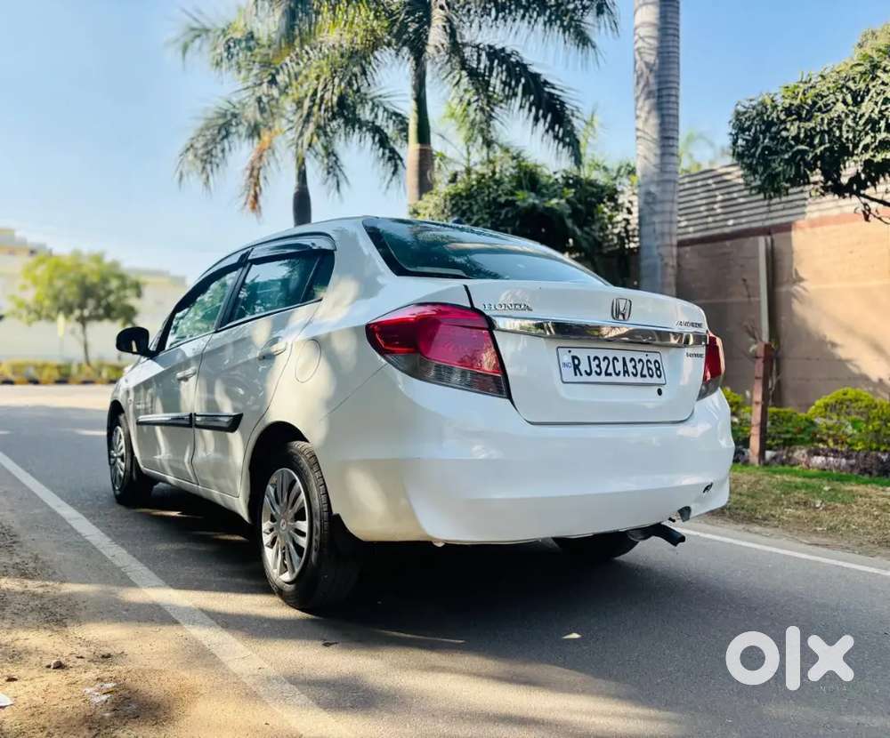 Family Gadi Top Condition