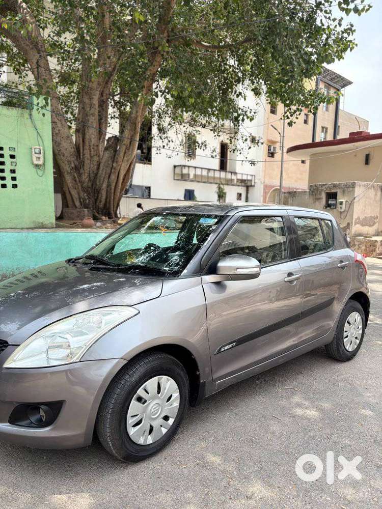 Maruti Suzuki Swift Vxi + Manual, 2014, Petrol