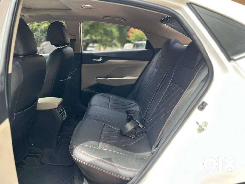 Hyundai Verna 1.5 Sx Petrol Mt, 2021, Petrol