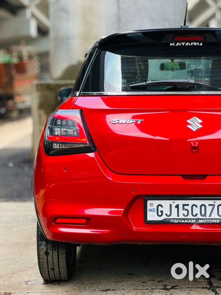 Maruti Suzuki Swift Zxi Plus Amt Dual Tone, 2025, Petrol