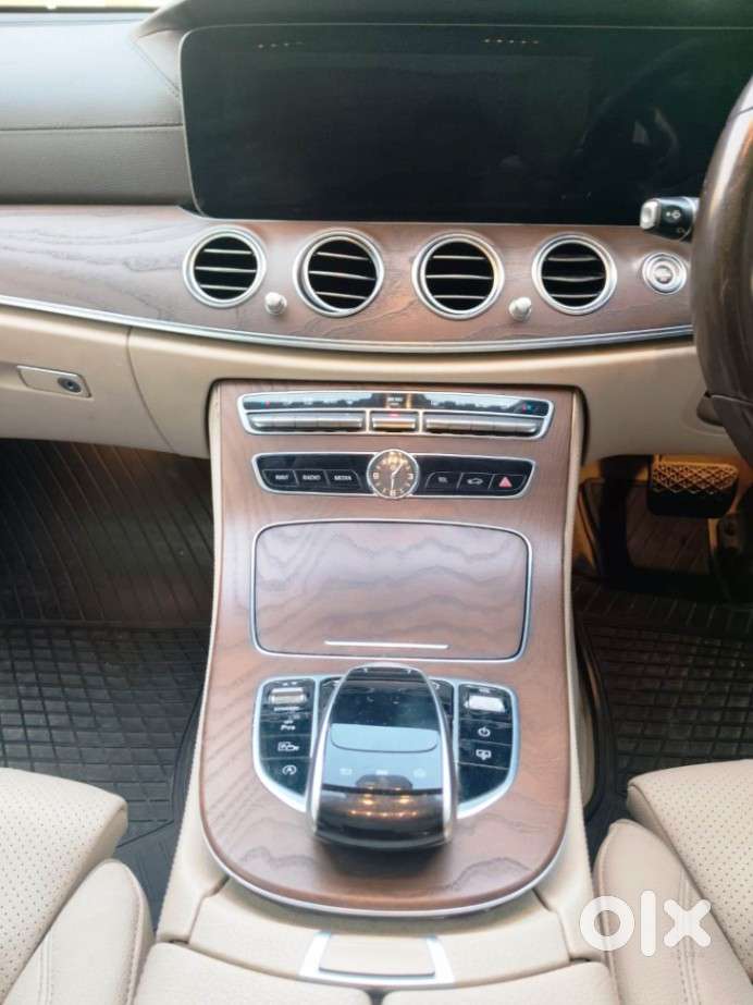 Mercedes-benz E-class Exclusive E 200, 2019, Petrol