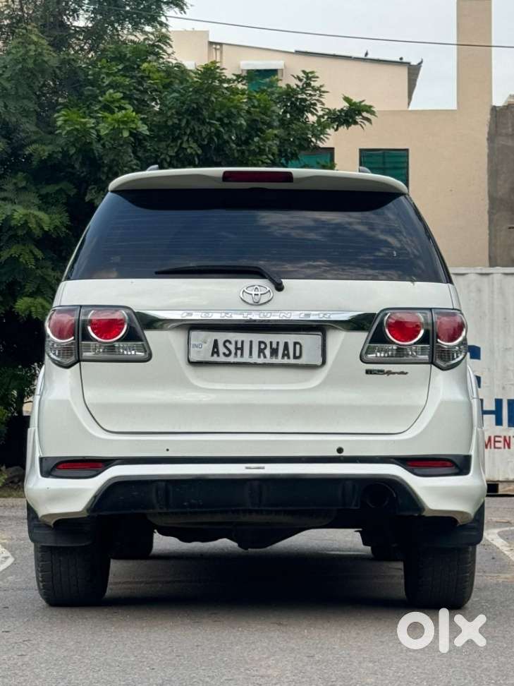 Toyota Fortuner, 2015, Diesel