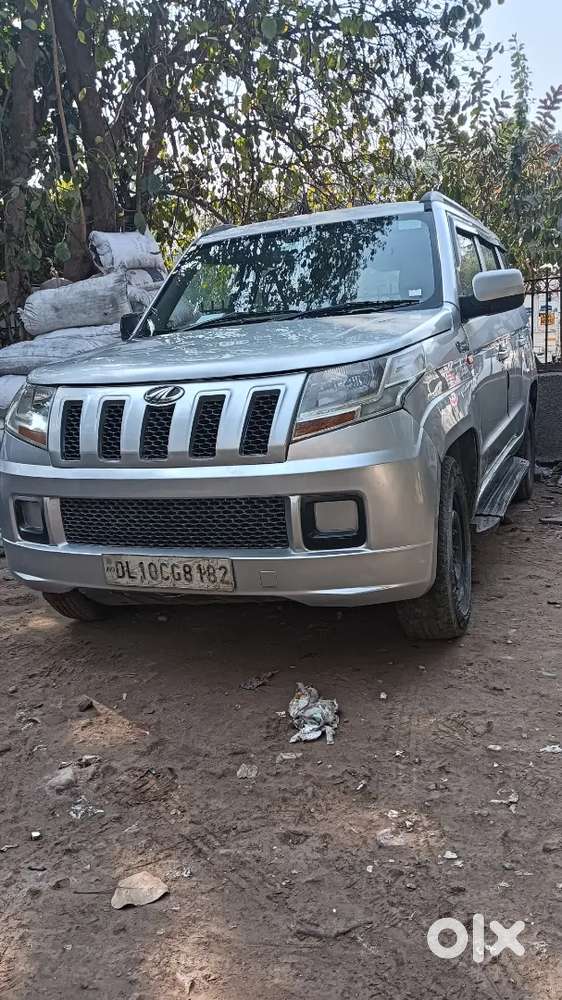 Mahindra Tuv 300 T6