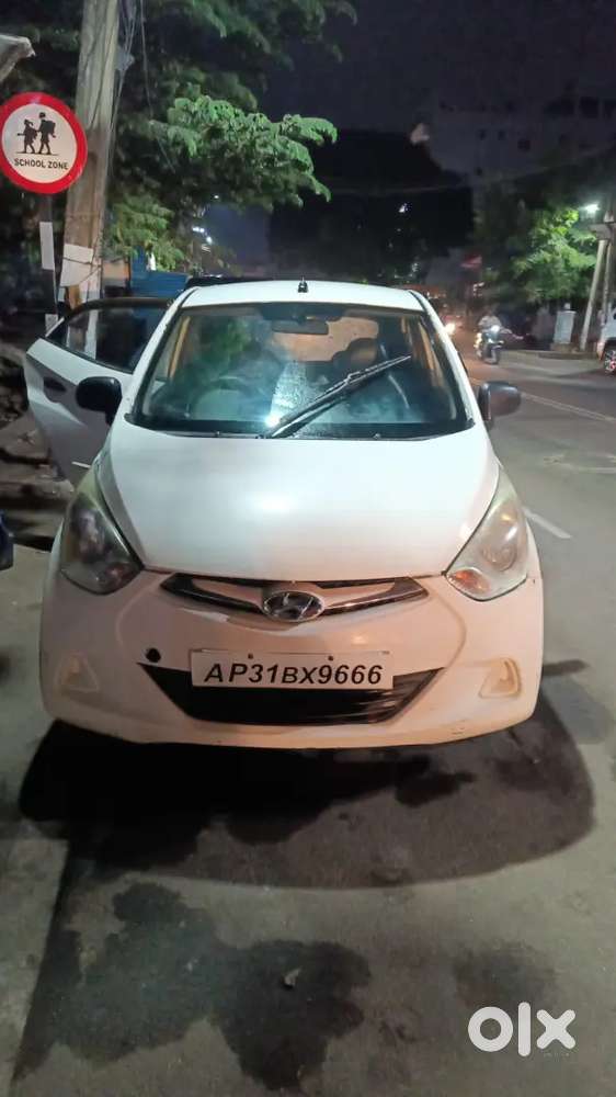 Hyundai Eon 2012 Lpg 52000 Km Driven