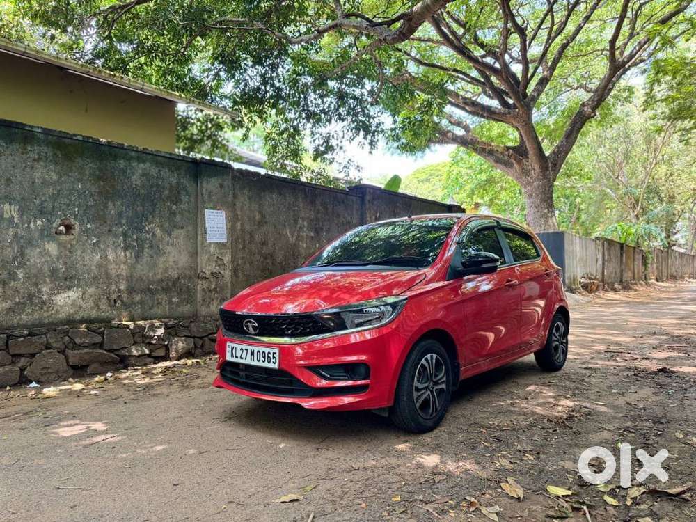 Tata Tiago 1.2 Revotron Xt (o), 2023, Petrol