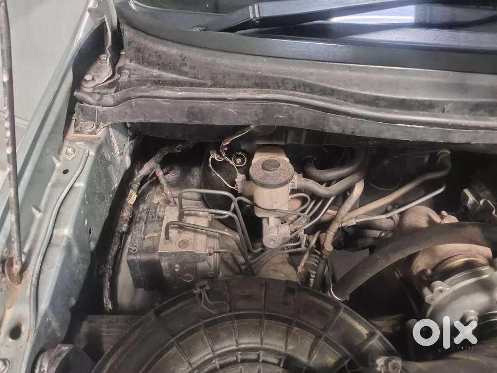 Toyota Innova 2.5v  2005
