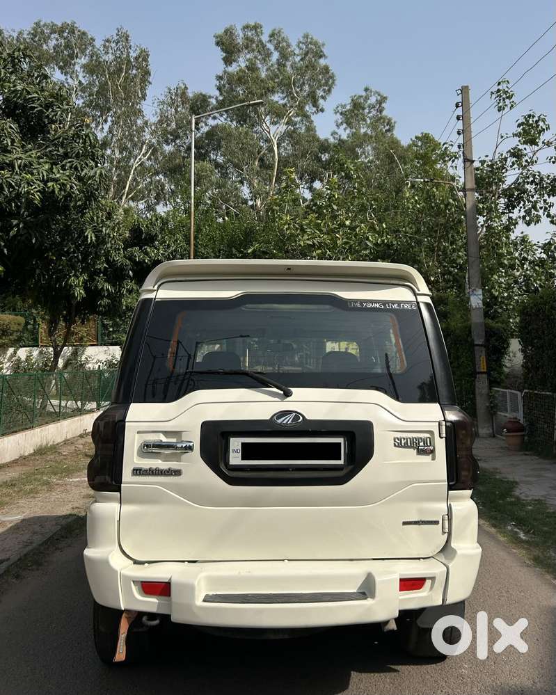 Mahindra Scorpio Classic 2.2 S 11 Mt 7 Str, 2017, Diesel