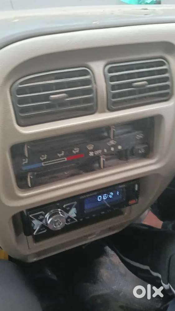 Maruti Suzuki Eeco 5 Str Petrol 2010