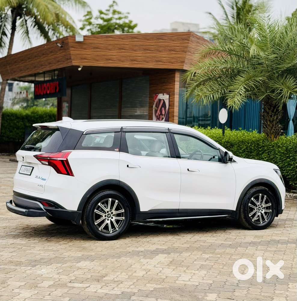 Mahindra Xuv700 2.2 Ax 7 Diesel At Luxury Pack Str Awd, 2023, Diesel