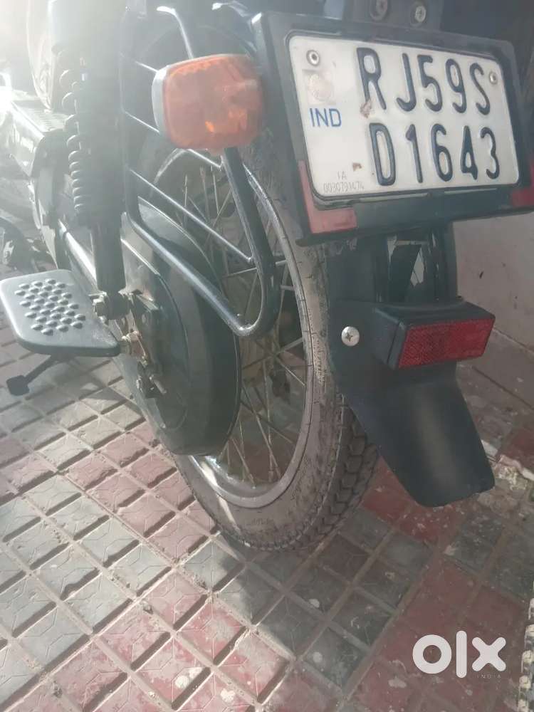 Glanza 100% Showroom Condition