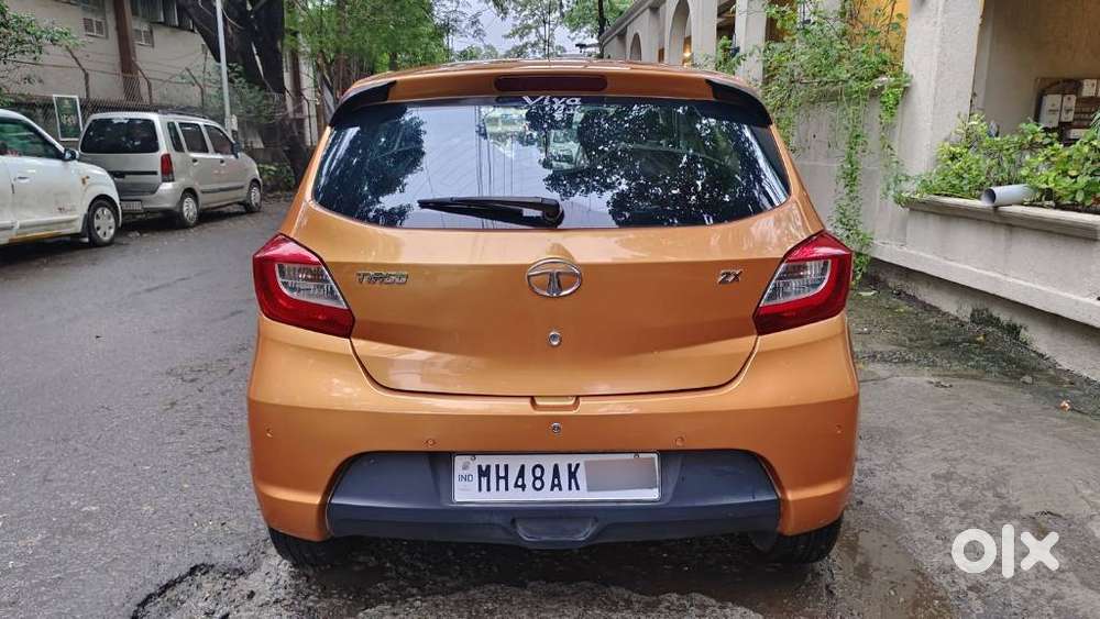 Tata Tiago Xz, 2016, Petrol
