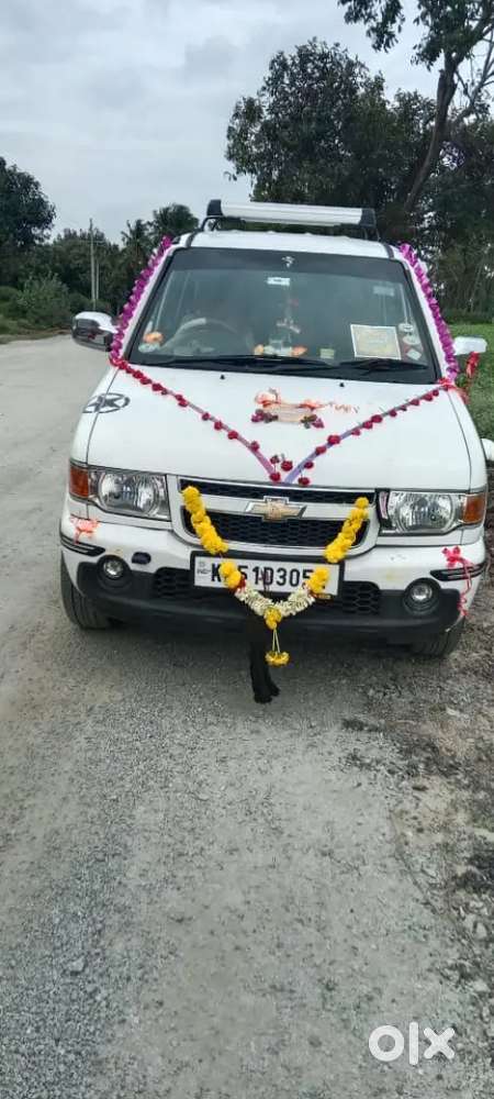 Chevrolet Tavera Neo 2016