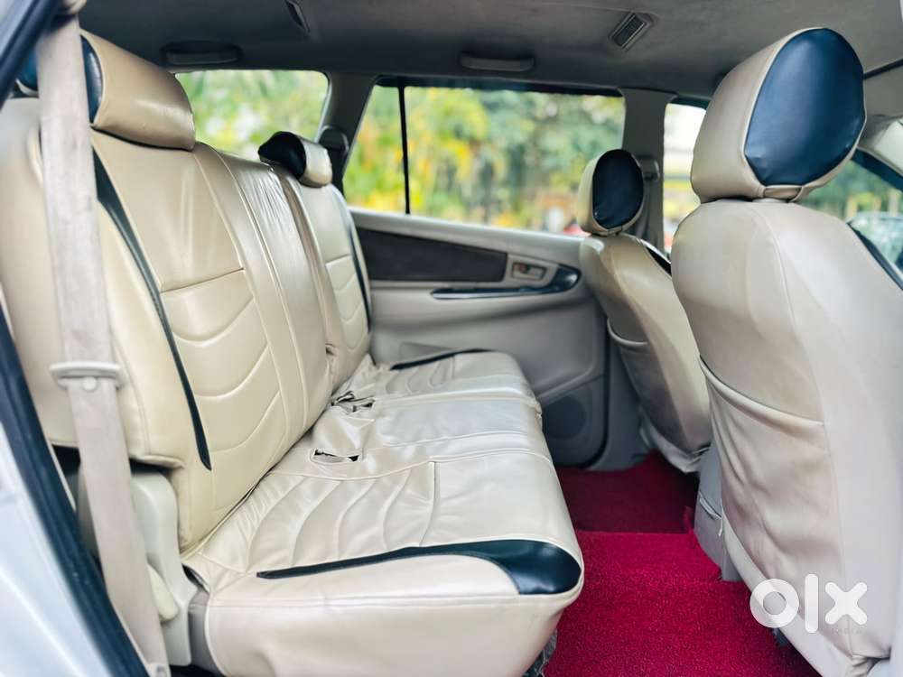 Toyota Innova 2.5 G (diesel) 7 Seater, 2013, Diesel
