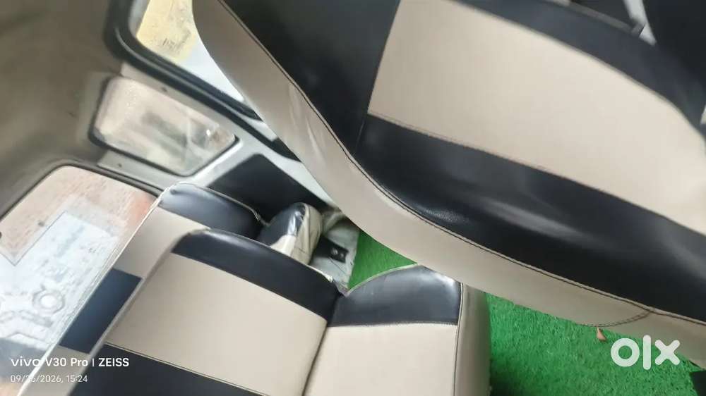 Maruti Suzuki Eeco 2016