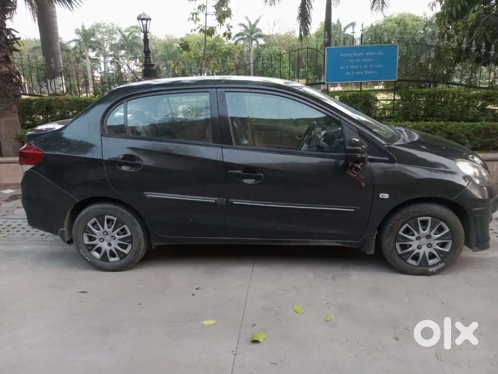 Honda Amaze 2015 Cng & Hybrids 70000 Km Driven