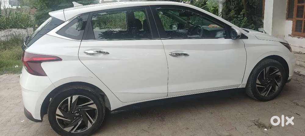 Hyundai I20 2023 Petrol 48000 Km Driven