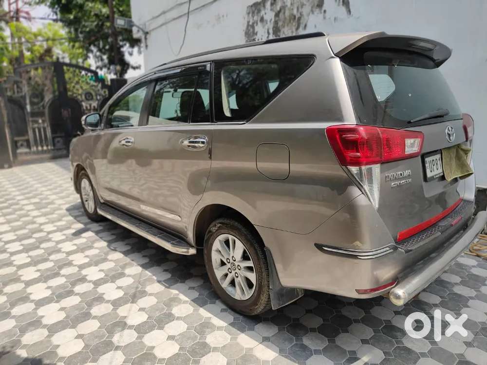 Toyota Innova Crysta 2017 Diesel 108000 Km Driven