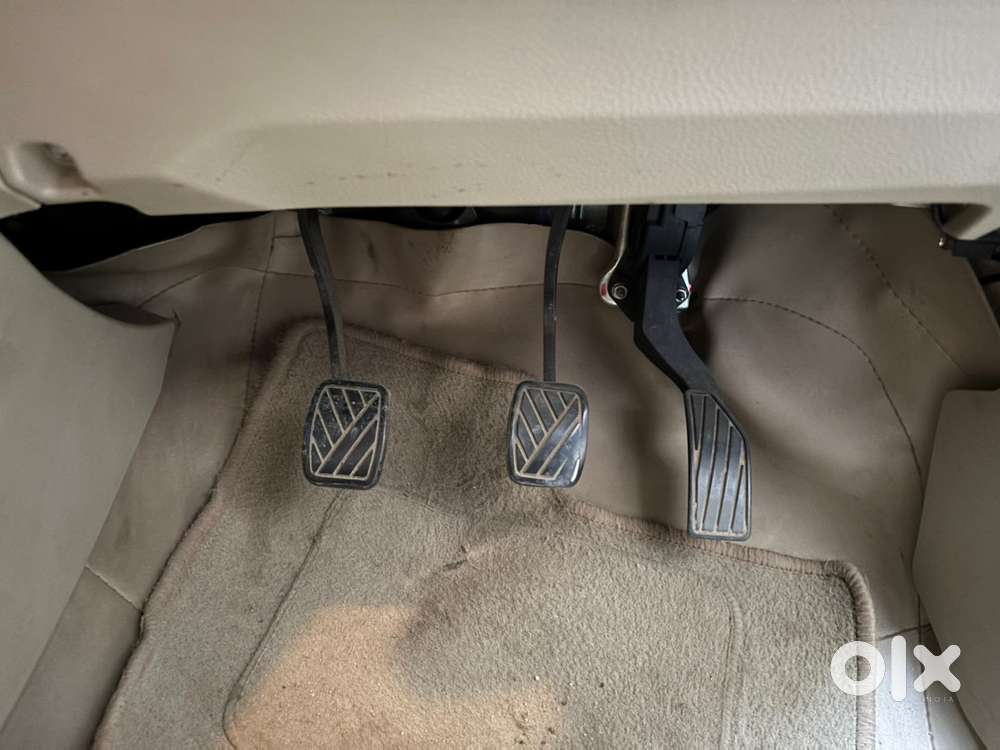 Maruti Suzuki Ertiga Diesel 2014 Anniversary Edition