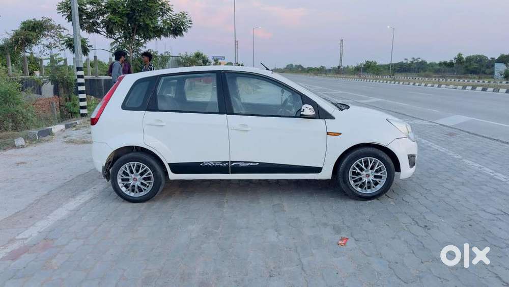 Ford Figo 1.5d Titanium Plus Mt, 2013, Diesel