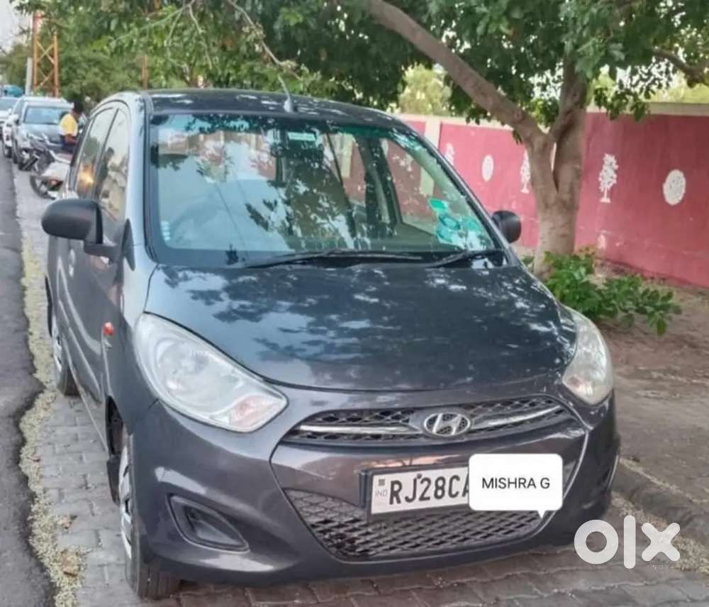Hyundai I10 2011 Petrol 98000 Km Driven