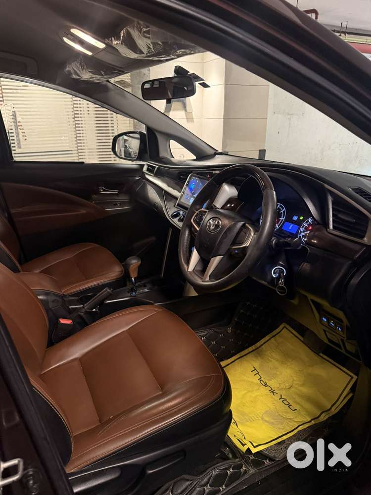 Toyota Innova Crysta 2.4 Gx Limited Edition At 8 Str, 2021, Diesel