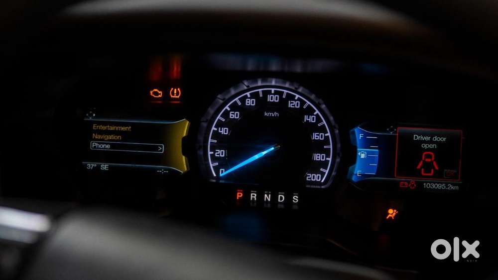 Ford Endeavour 3.2 Titanium At 4x4, 2017, Petrol