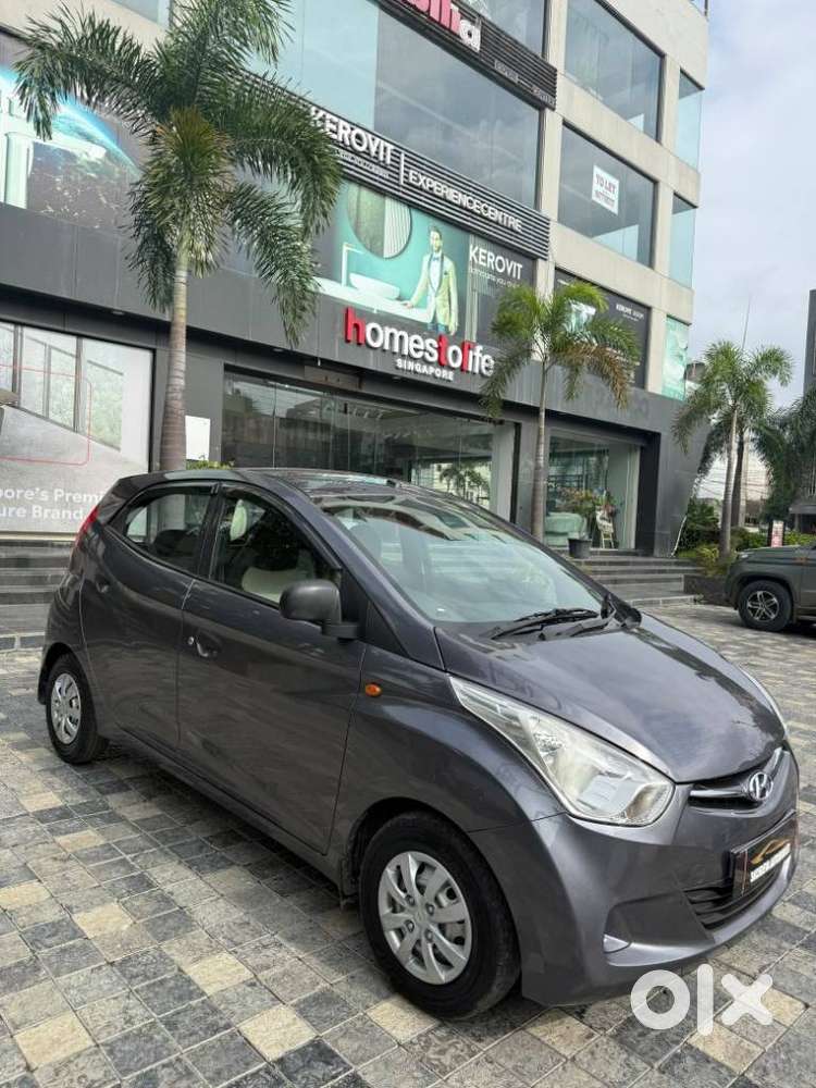 Hyundai Eon Era +, 2017, Petrol