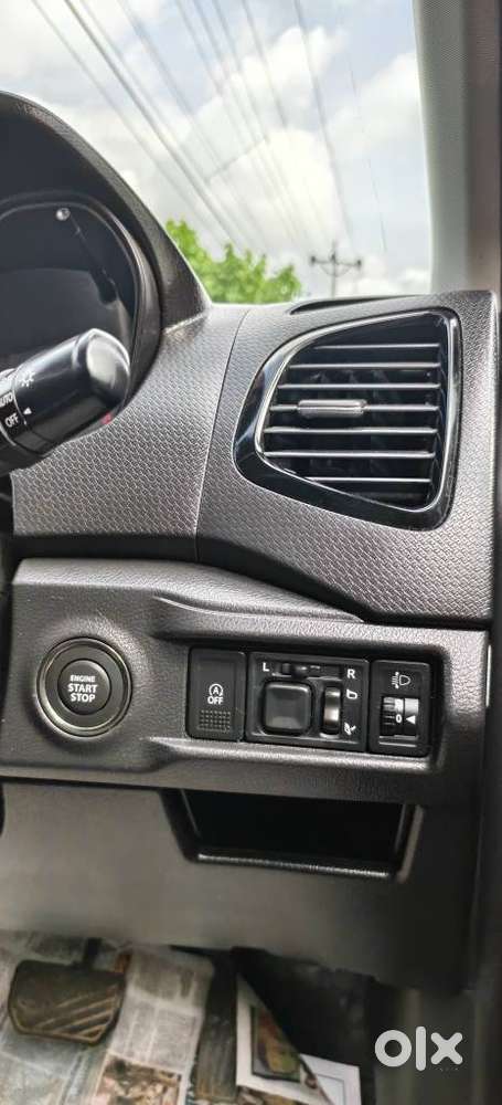 Maruti Suzuki Brezza 1.5 Zxi Plus At Smart Hybrid Dual Tone, 2022