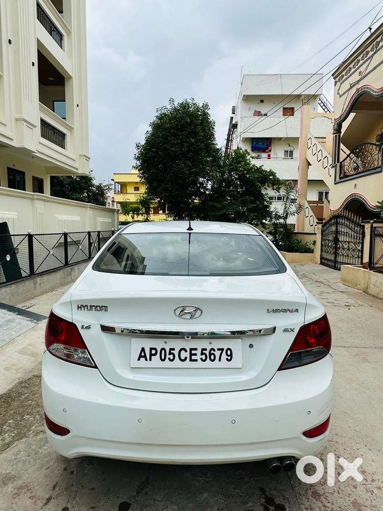 Hyundai Verna Crdi Vgt Sx 1.5, 2012, Diesel