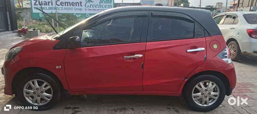 Honda Brio 2012 Petrol Well Maintained