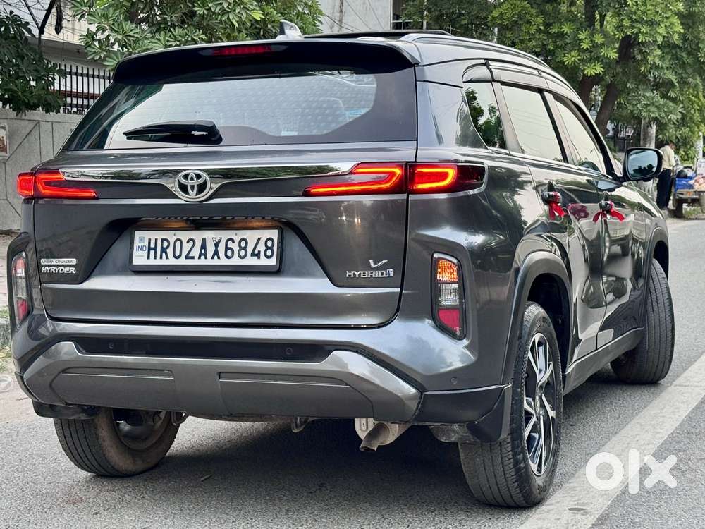 Toyota Urban Cruiser Hyryder 1.5 V Hybrid, 2023, Petrol