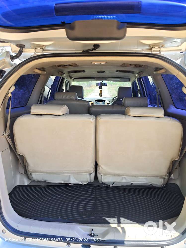 Toyota Innova 2.5 Vx 8 Str, 2010, Diesel