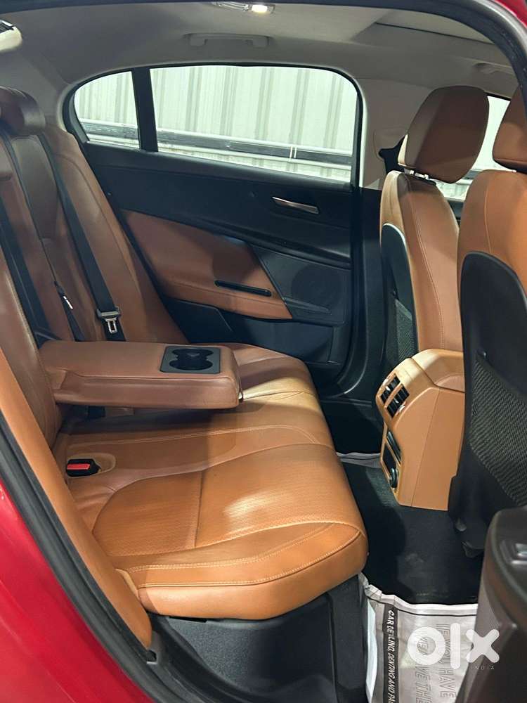 Jaguar Xe 2.0l Diesel Portfolio, 2017, Diesel