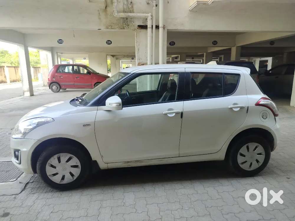 Maruti Suzuki Swift 2016 Diesel 140000 Km Driven